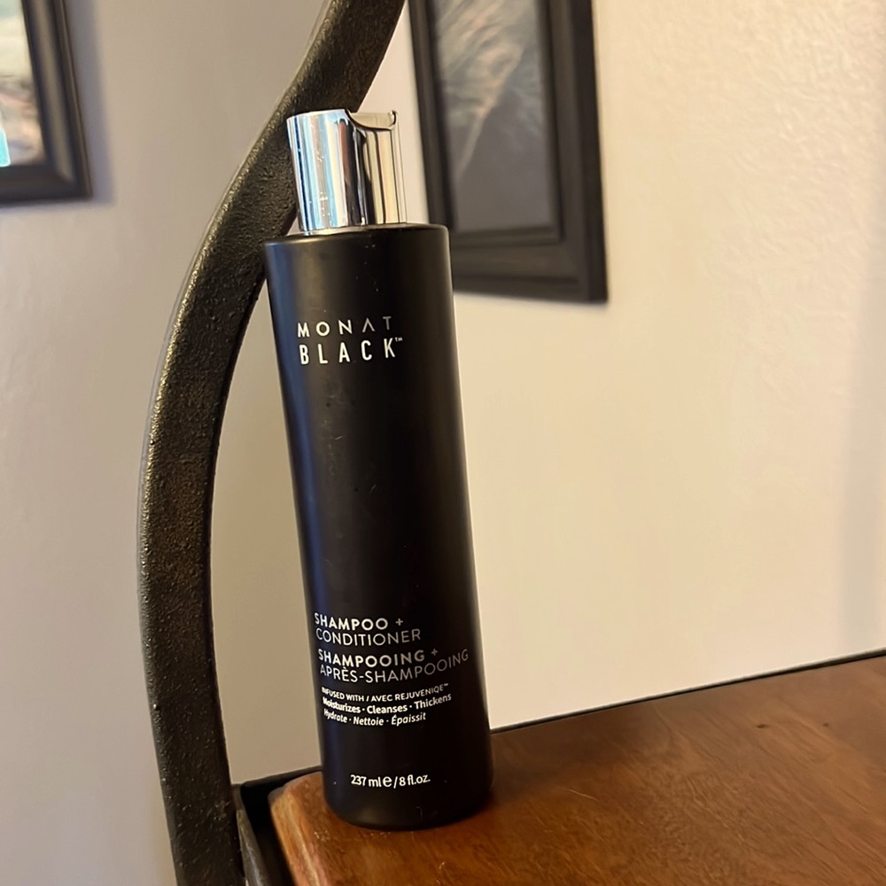 Monat BLACK Shampoo & Conditioner